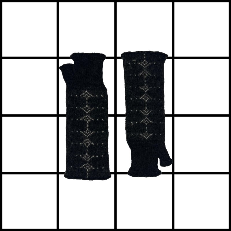 |[ A/W2019 Saint Laurent “Arrow” Mohair Mittens ]|