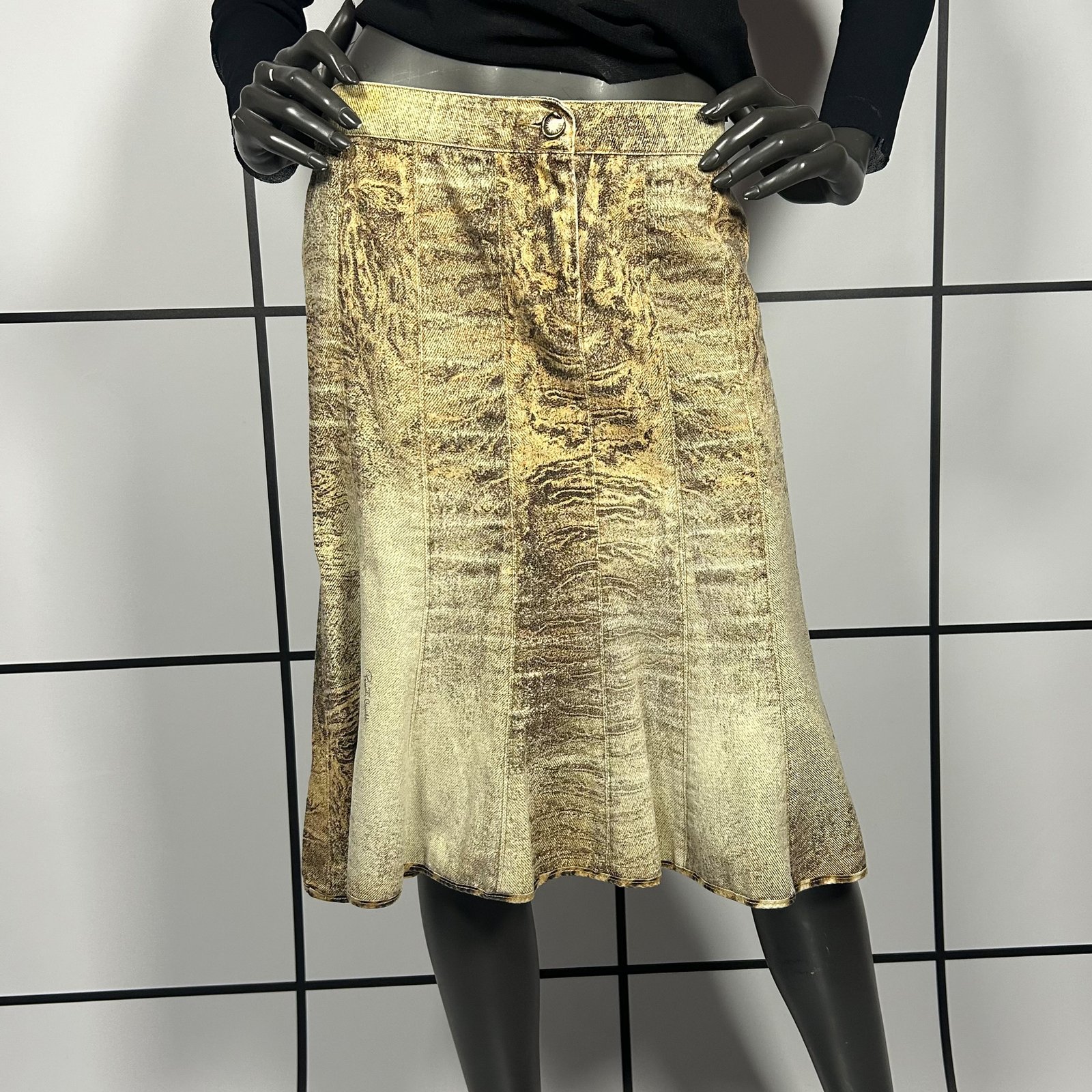 2000s Roberto Cavalli Sand Erosian Midi Skirt - Image 3
