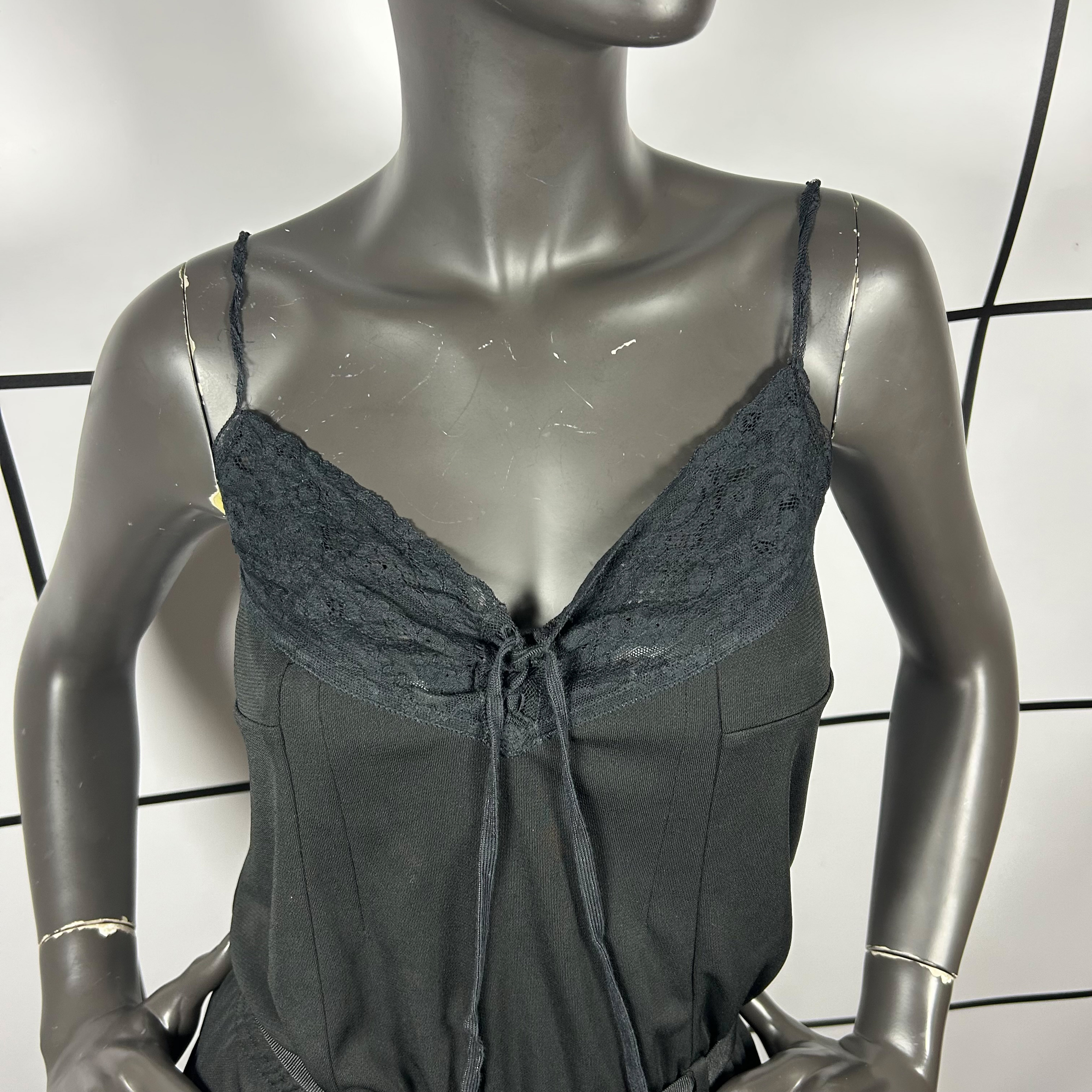 2000s Dolce & Gabbana Laced Mini Dress With Waist Strap - Image 2