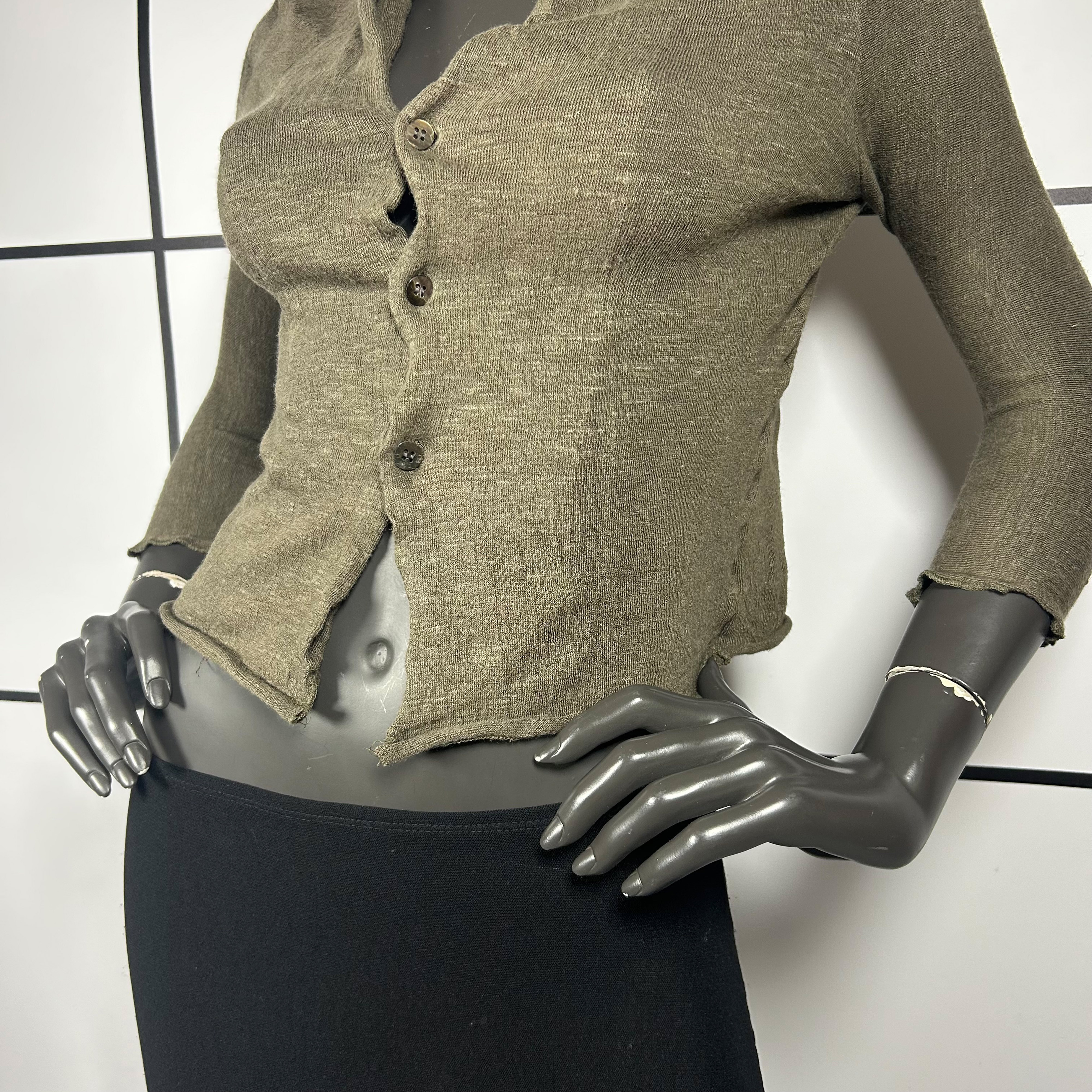2000's Yohji Yamamoto Cropped Khaki Linen Cardigan - Image 3