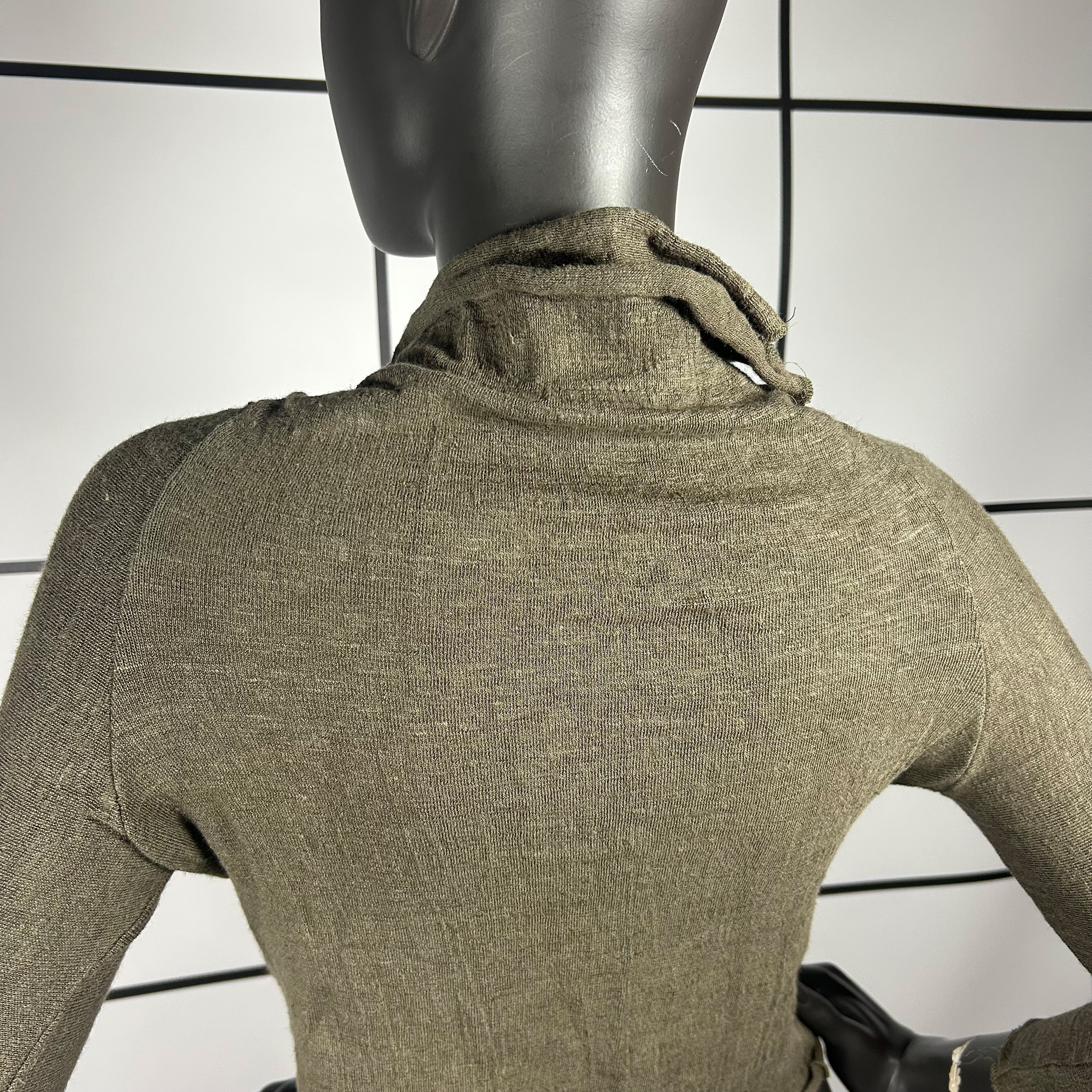 2000's Yohji Yamamoto Cropped Khaki Linen Cardigan - Image 5
